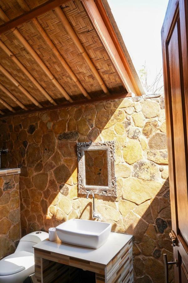 Bamboo Bali Hill Bungalows Amed Exteriér fotografie